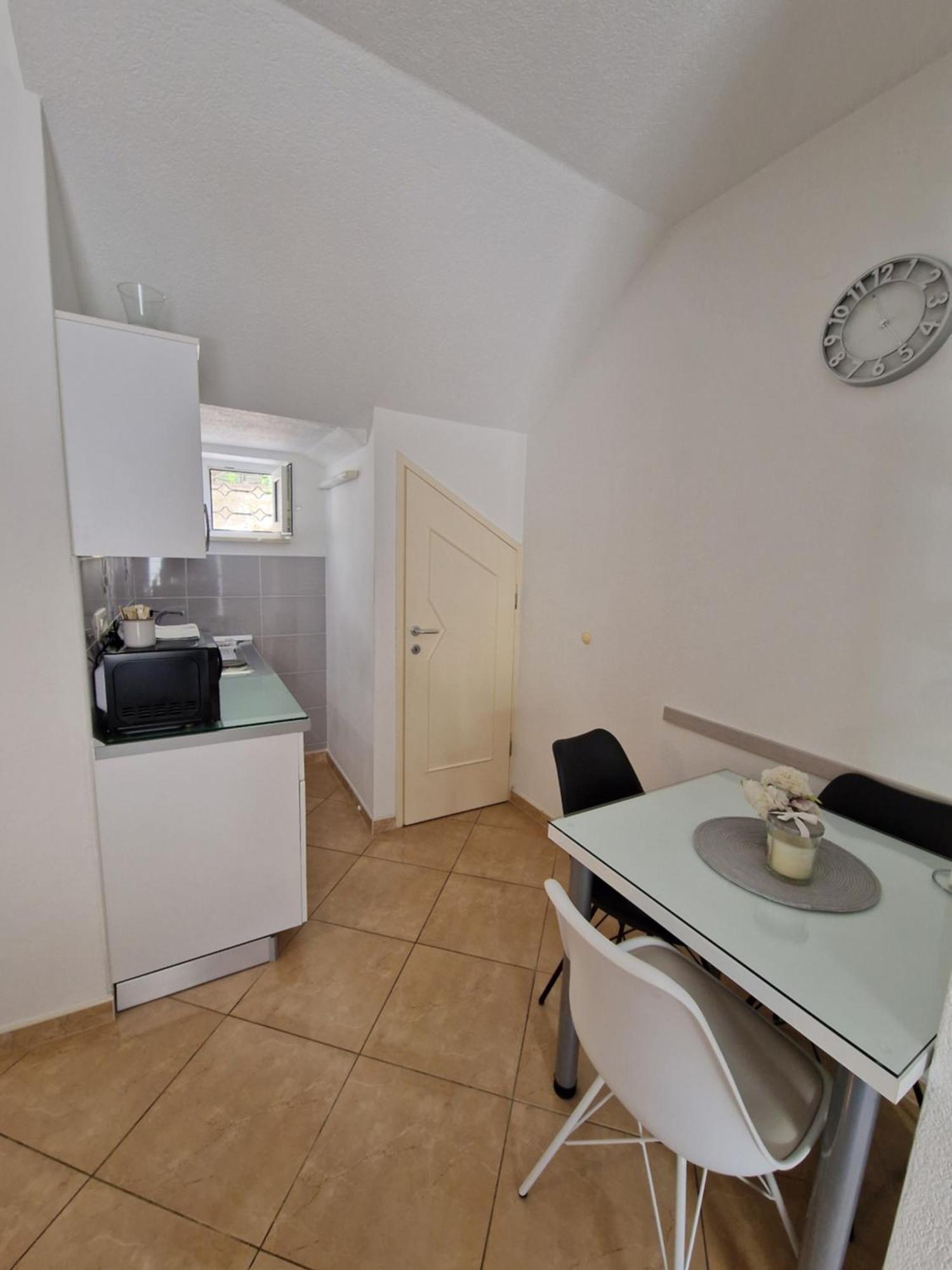 Studio Apartman Zana Daire Gradac  Dış mekan fotoğraf