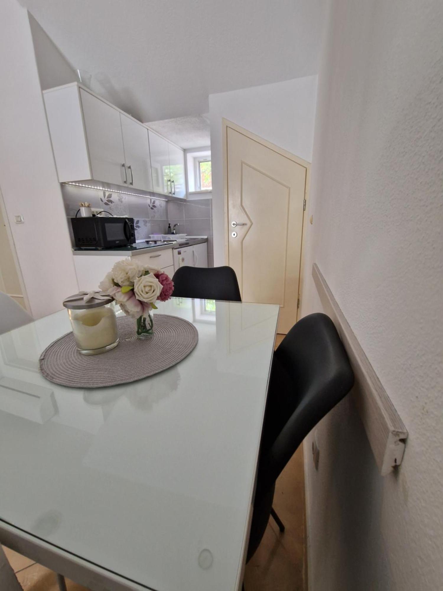 Studio Apartman Zana Daire Gradac  Dış mekan fotoğraf